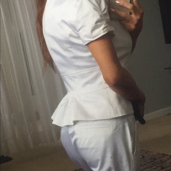 Bebe - Picture 3 of 6